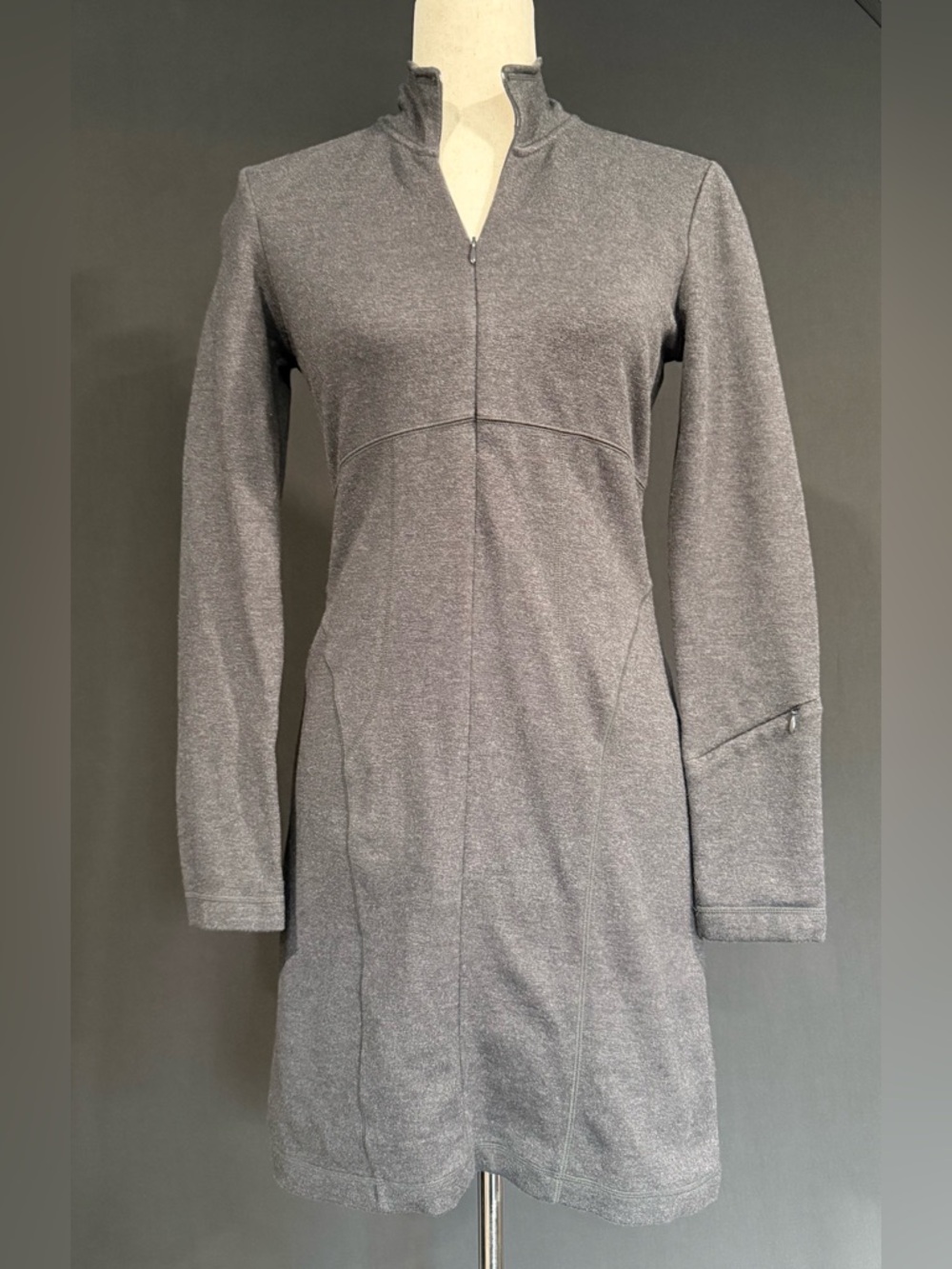 Athleta Gray Long Sleeve Dress